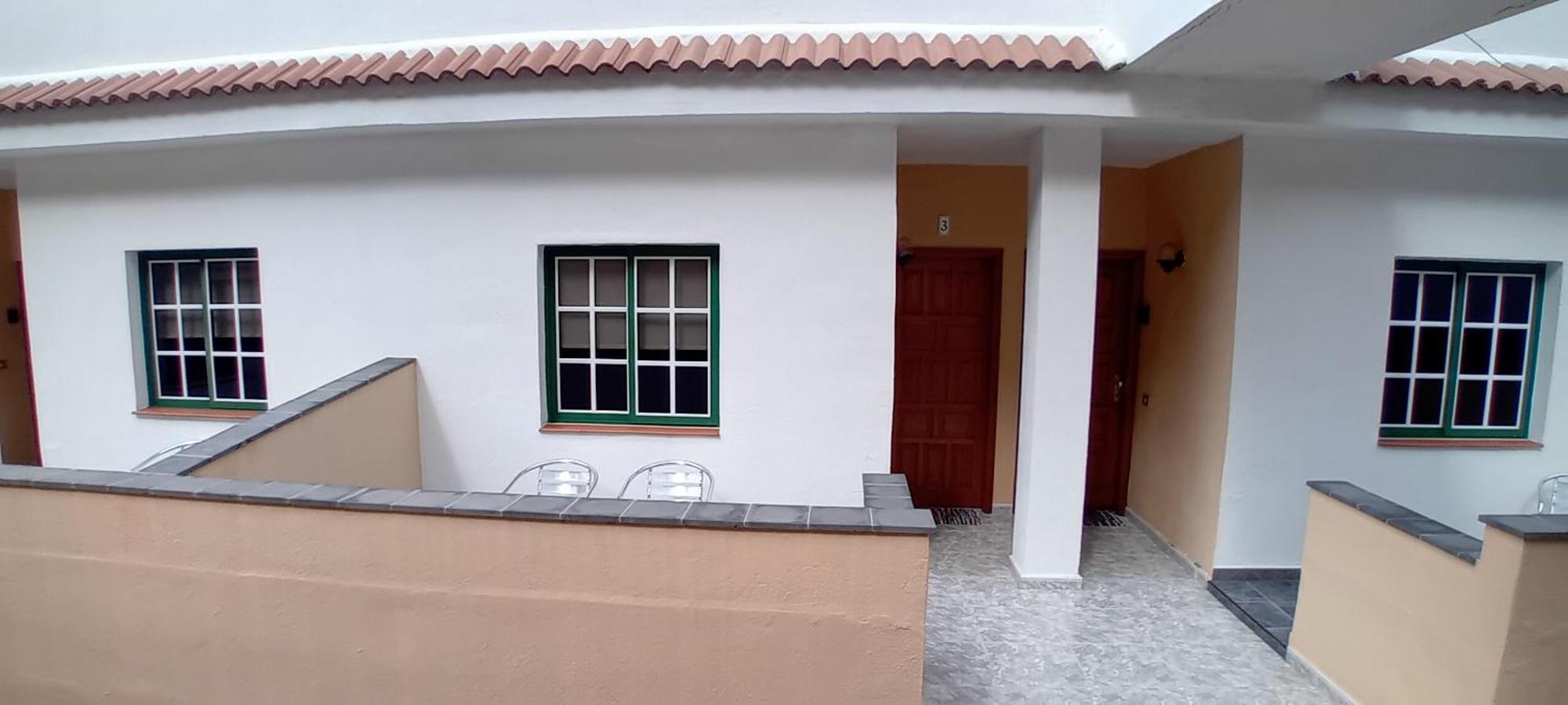 Apartamentos Las Casitas Frontera Extérieur photo